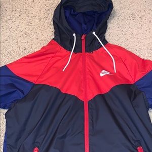 nike windbreaker